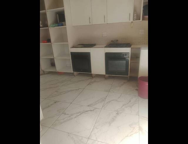 18 BEDROOM HOUSE FOR SALE IN BELLEVUE